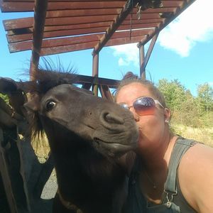 Meet your Posher, Tracy